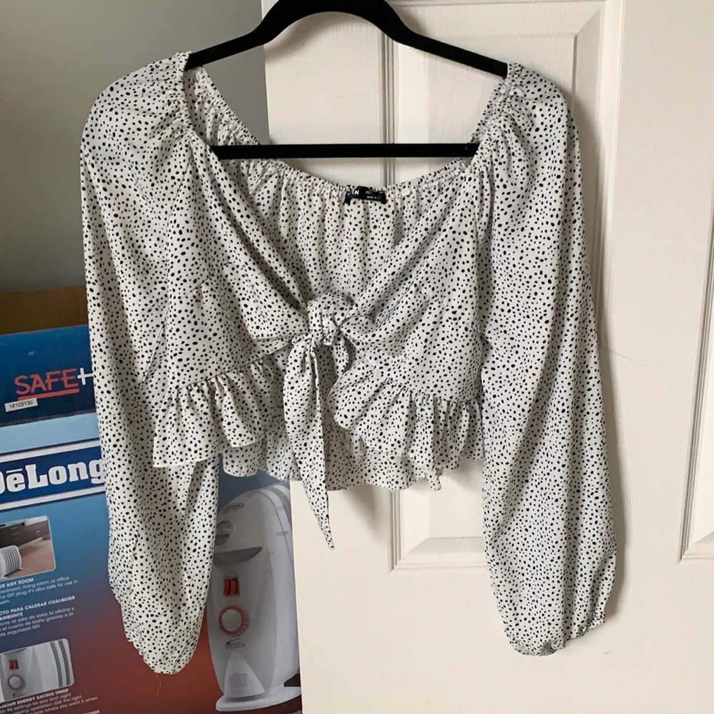 White and black polka dot tie top